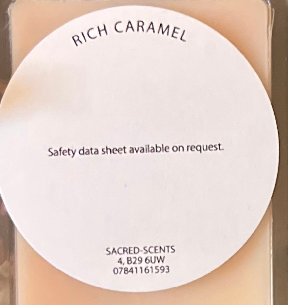 Rich Caramel clamshell